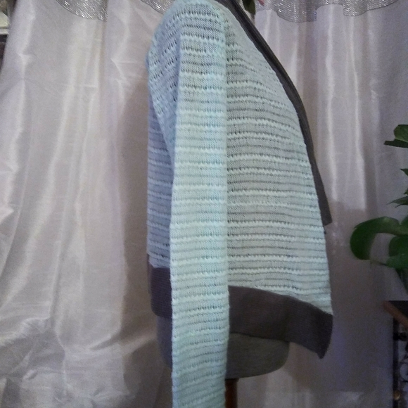 Lightweight Crochet Cardigan (Never Worn) - Picture 8 of 10